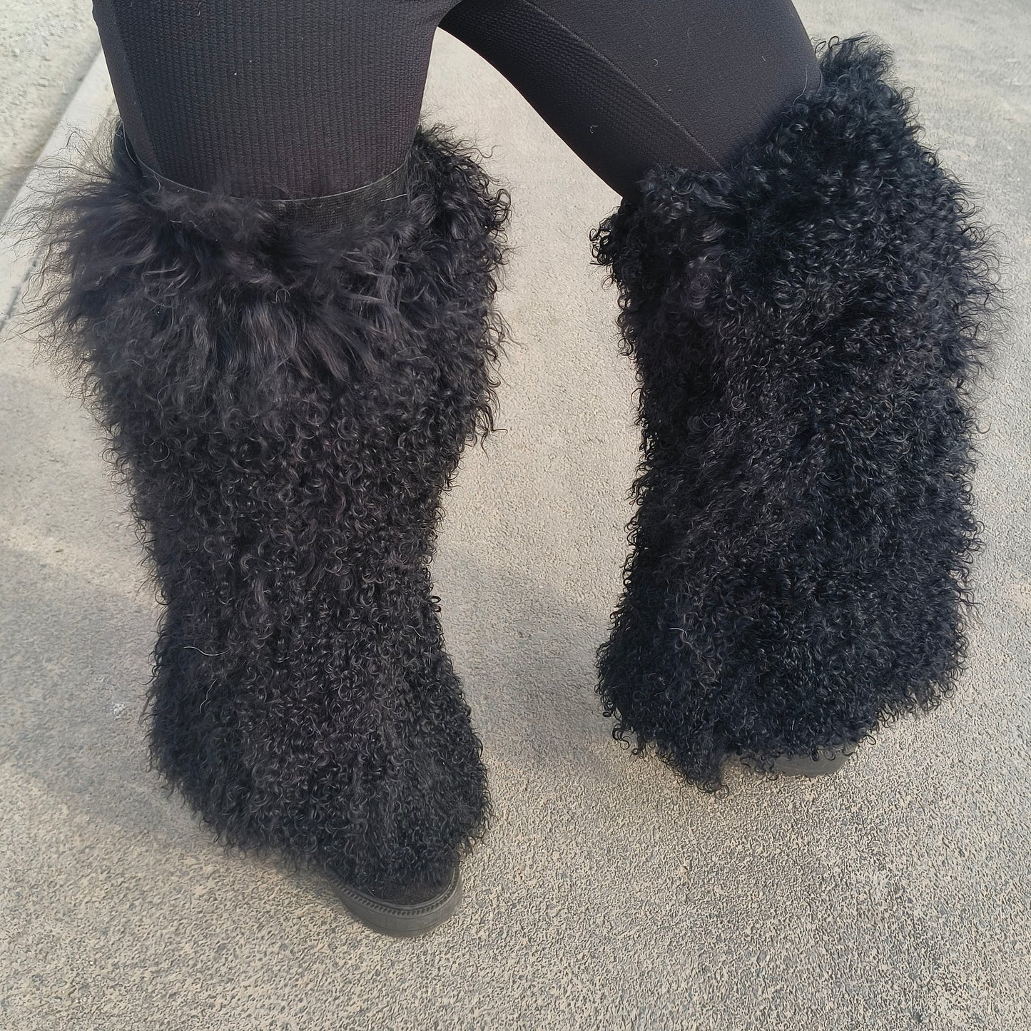 Mongolian / Tibetan lamb fur Leg Warmers Black